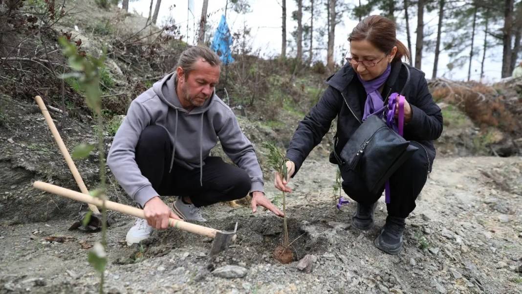 Alanya’da Yangın Alanı Kadınların Yaşam Hakkına Adandı! 2